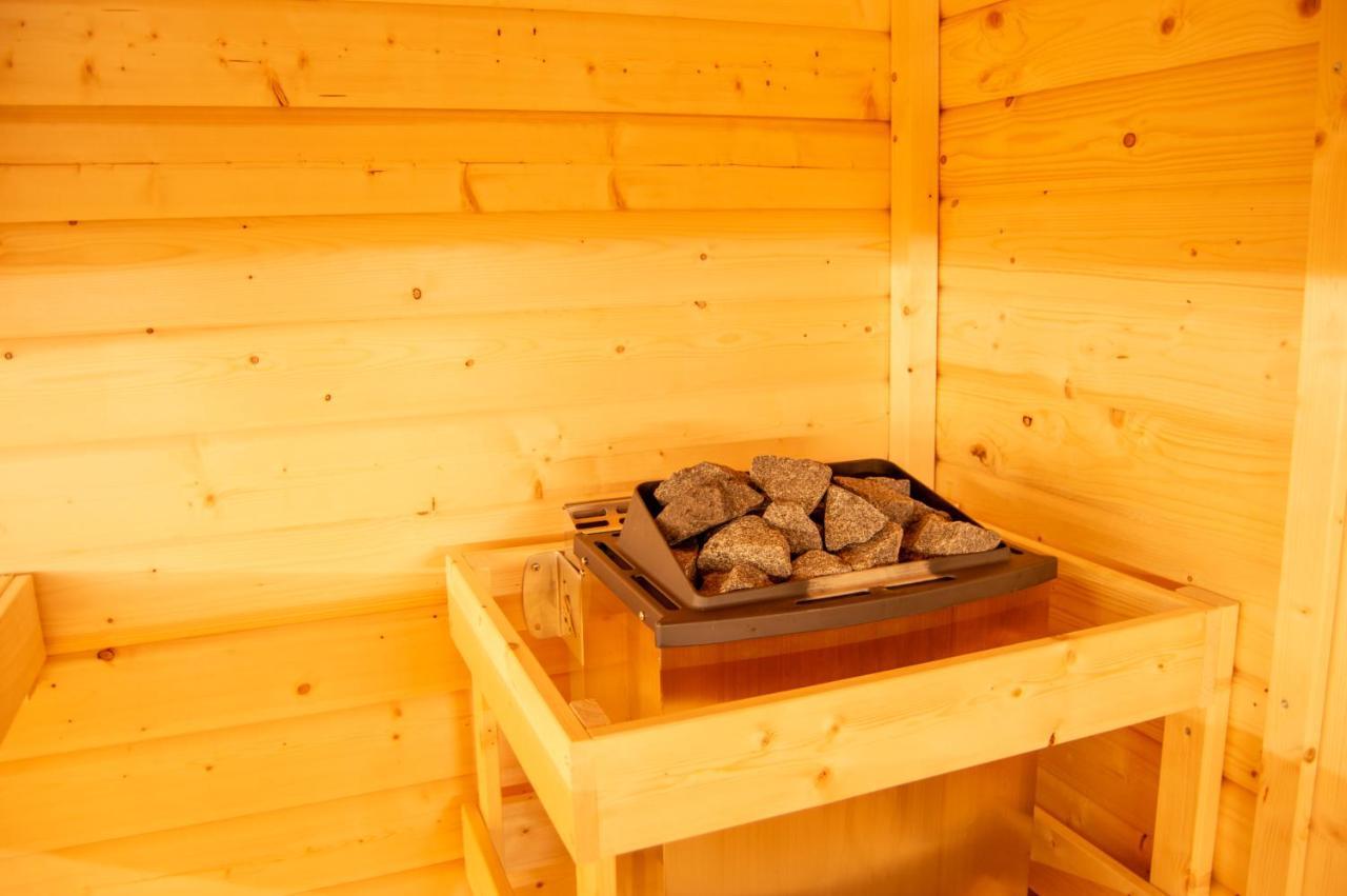 Wellnessoase Mitten In Triberg Triberg im Schwarzwald Εξωτερικό φωτογραφία